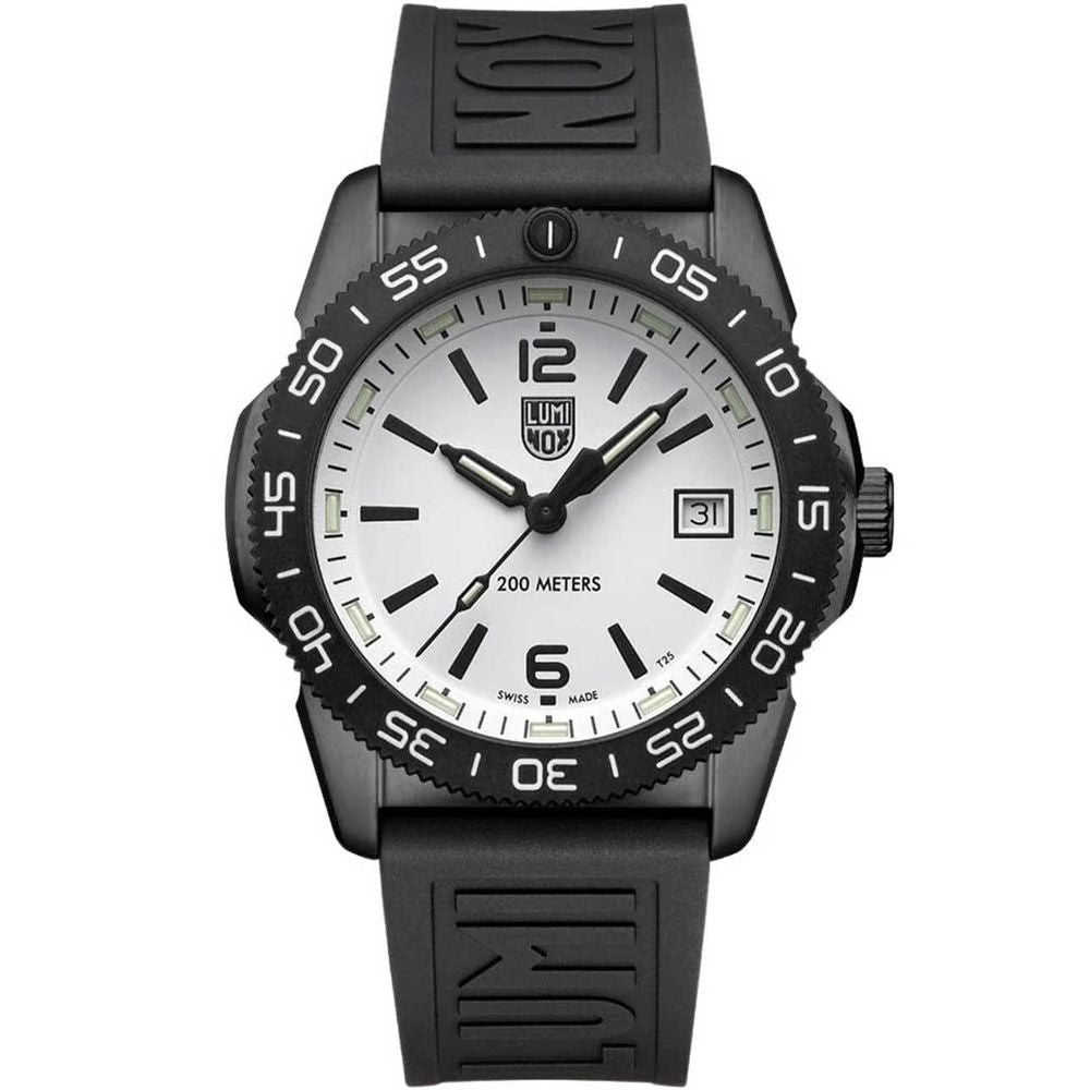 Luminox - Pacific Diver I Kolfiber & Gummi